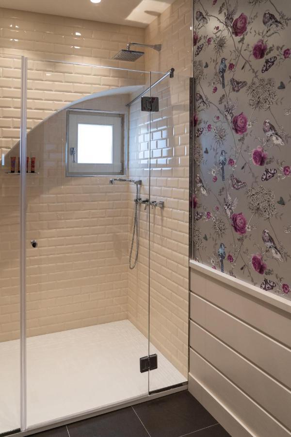 Q92 Hotel 4*