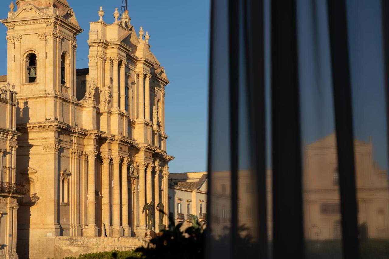 Q92 Hotel Noto